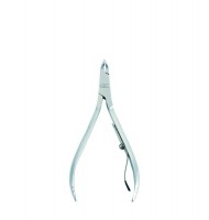 beter-elite-cuticle-manicure-nippers