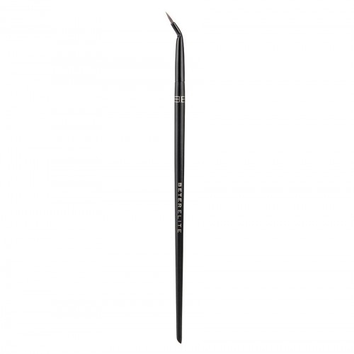 Bent eyeliner brush